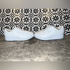 Boys Fila A-Low White Sneakers